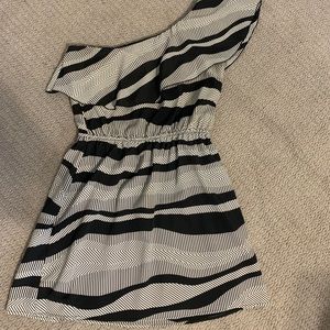 Black and White one shoulder dress
